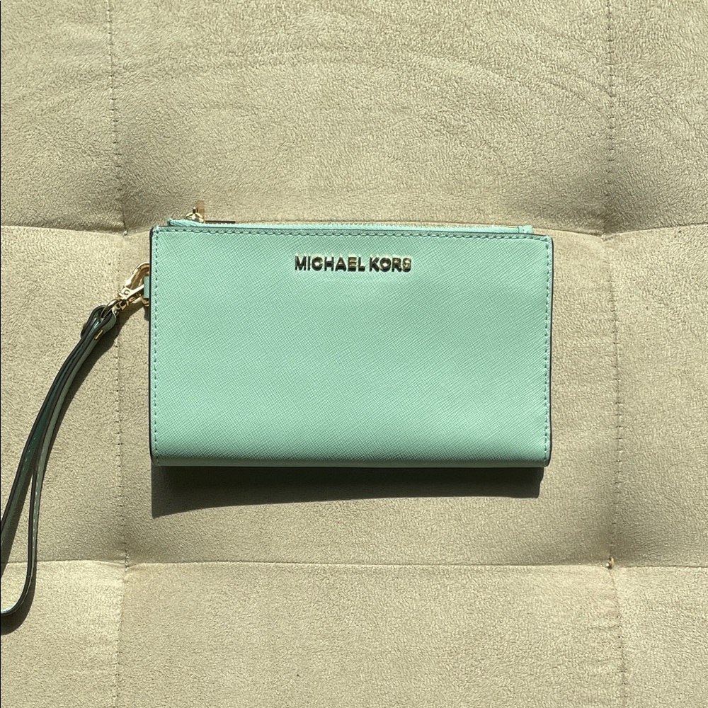 Michael Kors Light Green Wristlet